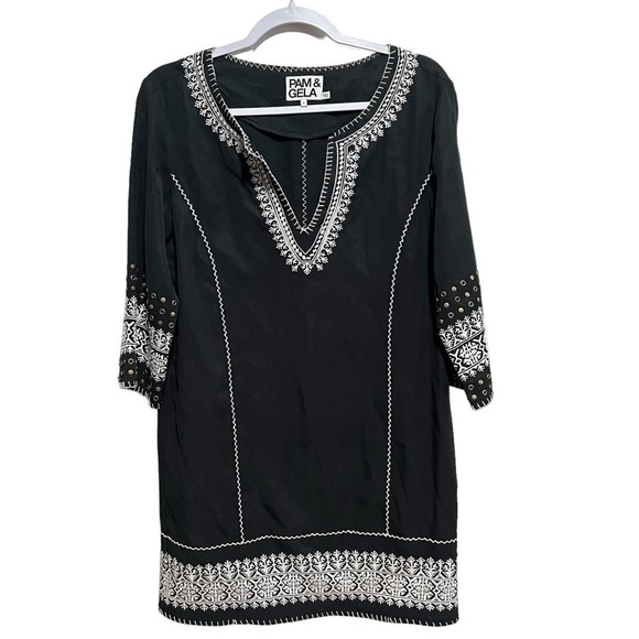 Pam & Gela Embroidered Tunic in Black, New with out Tags - Picture 1 of 6